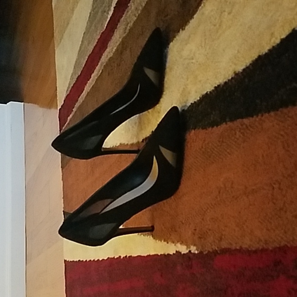 Mix No. 6 - Dahlen Black Pumps -size 9